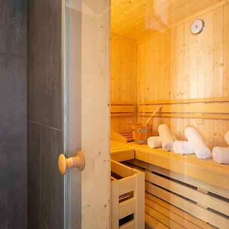 Tatil Evi Reetland Am - Premium Reetdachvilla Mit 3 Schlafzimmern, Sauna Und Kamin E05