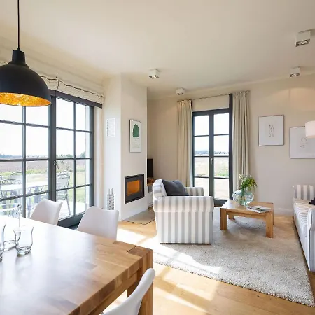 Reetland Am - Premium Reetdachvilla Mit 3 Schlafzimmern, Sauna Und Kamin E05